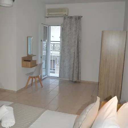 Junction مدينة سكياثوس